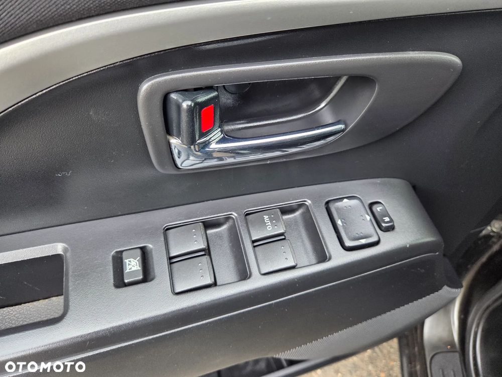 Mazda 5 2.0 MZR-DISI i-stop Sendo - 18