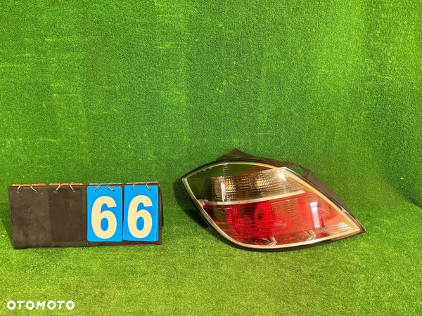 LAMPA TYŁ TYLNA LEWA OPEL ASTRA H HB NR66