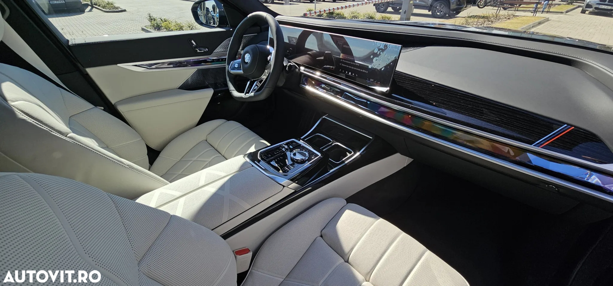 BMW Seria 7 740d xDrive MHEV - 10