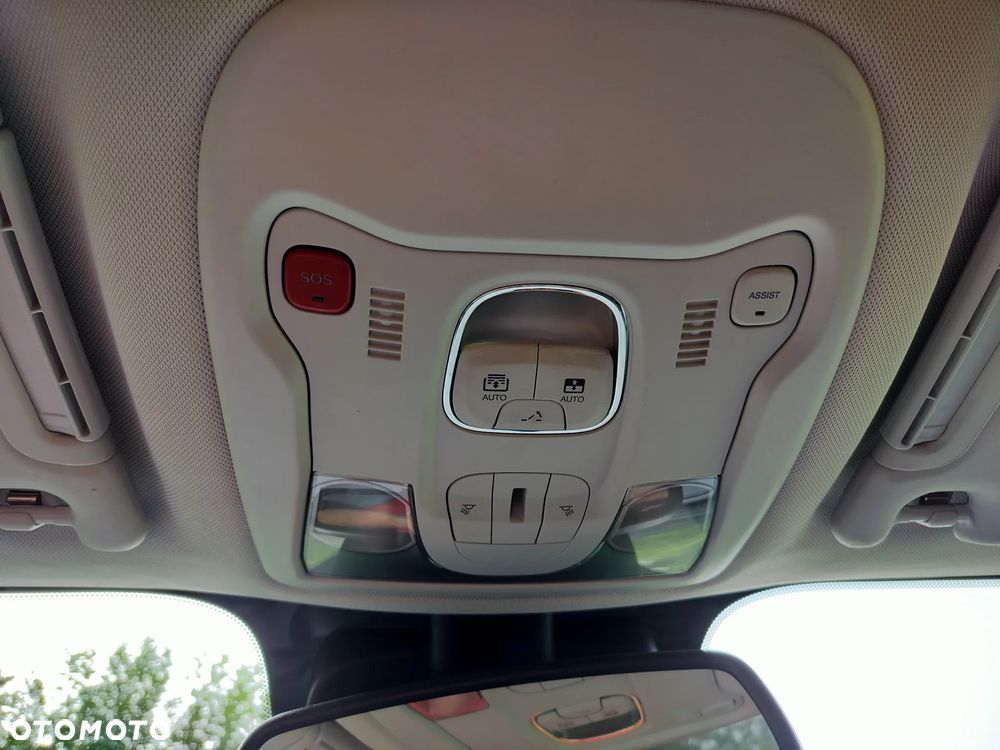 Jeep Renegade - 20