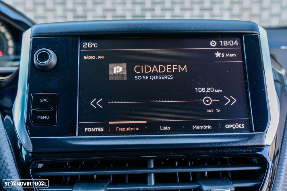 Peugeot 2008 1.5 BlueHDi Signature - 24