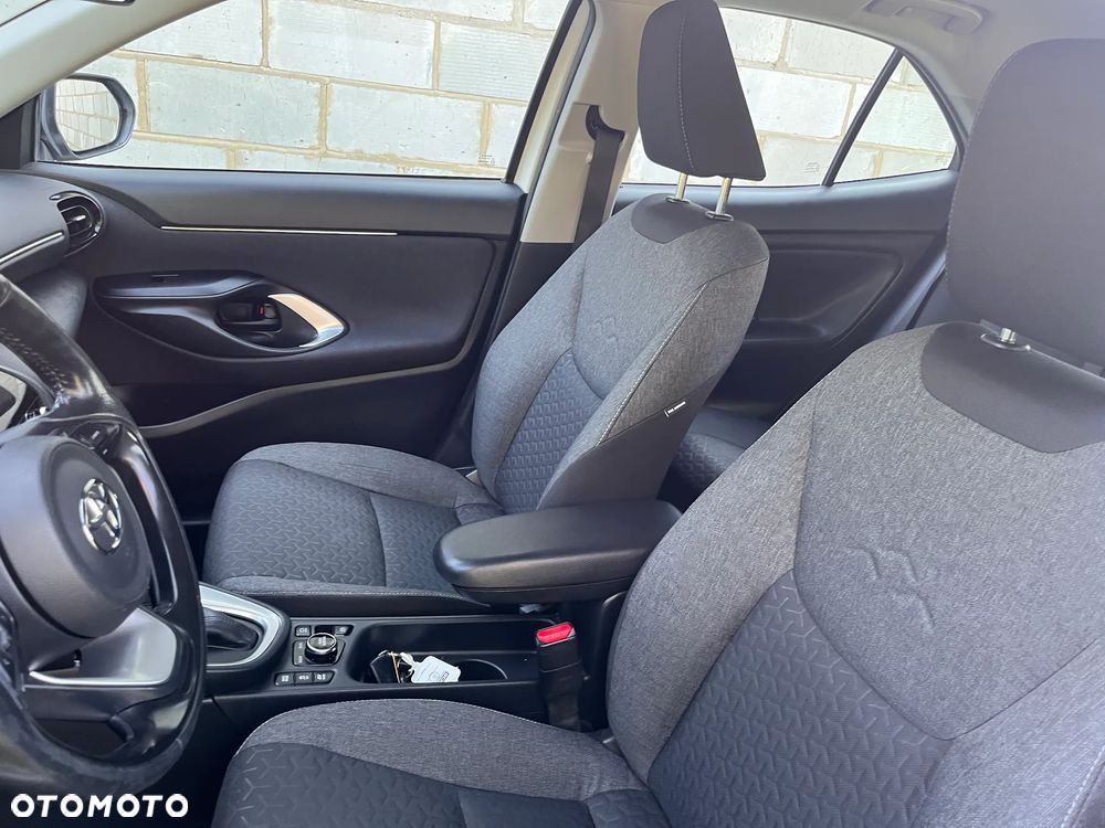 Toyota Yaris Cross 1.5 VVT-i AWD-i Comfort - 13