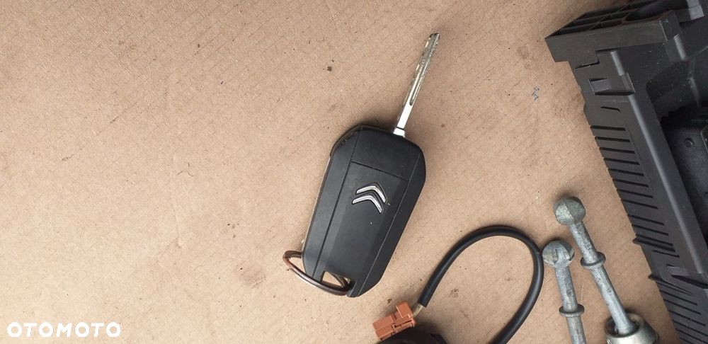 Citroen C3 III 16- 1.5 BLUE HDI KOMPUTER SILNIKA KLUCZYK ZESTAW 9828241380 - 5