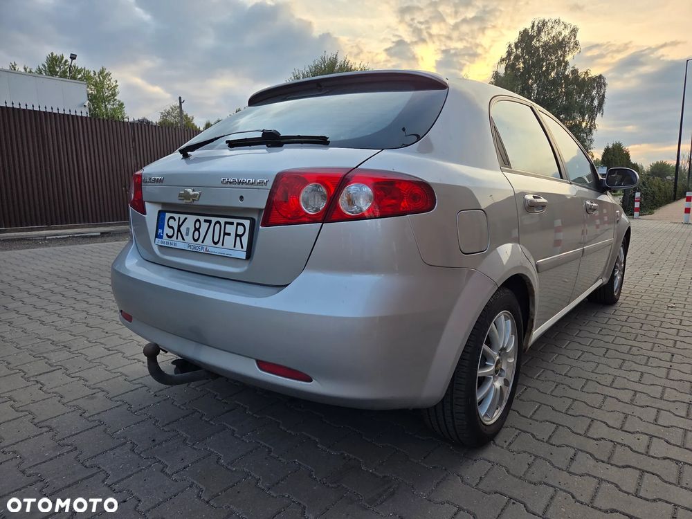 Chevrolet Lacetti 1.8 CDX / Platinum - 2