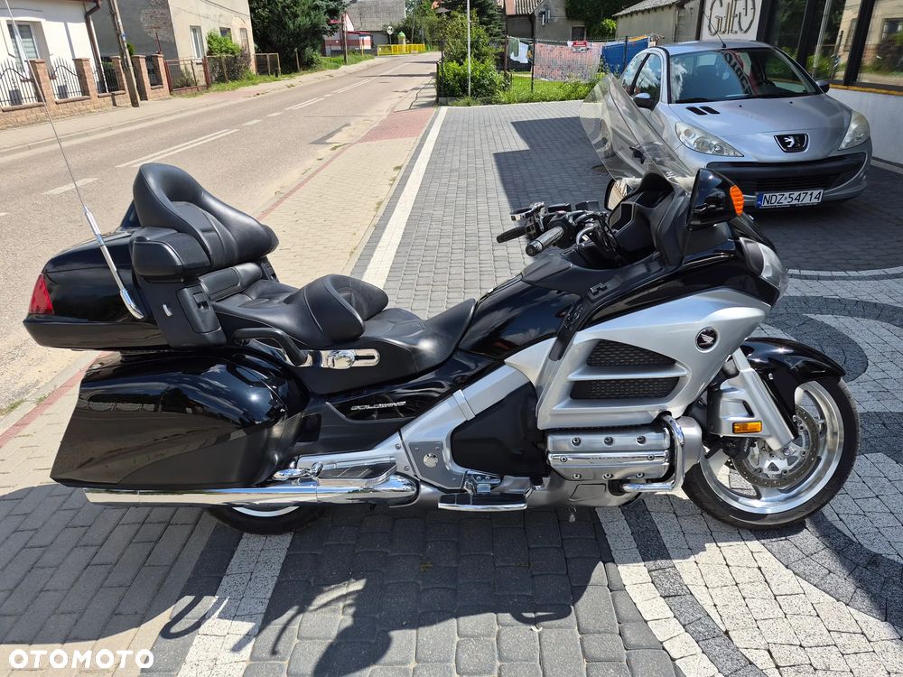 Honda GL - 23