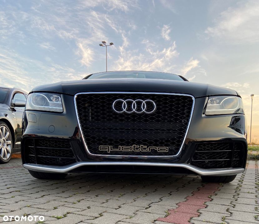 Emblemat QUATTRO Logo Napis 100% Stal Nierdzewna AUDI Gril Atrapa - 19