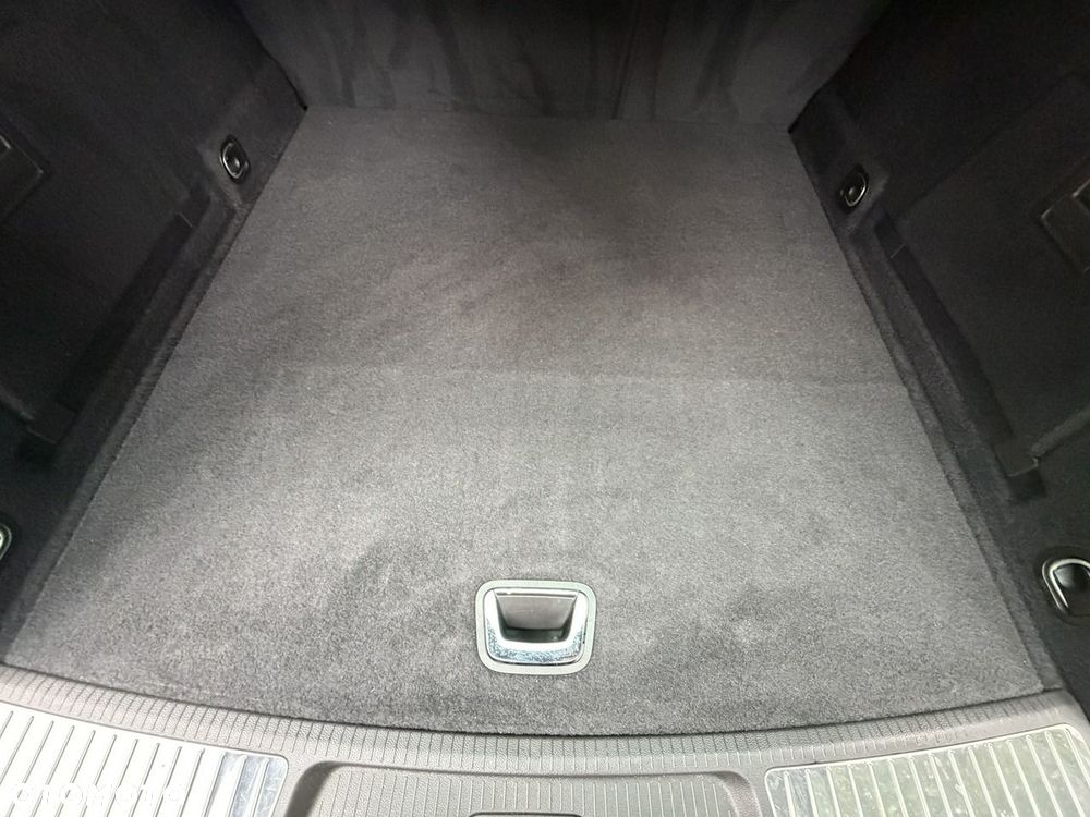Opel Insignia - 28