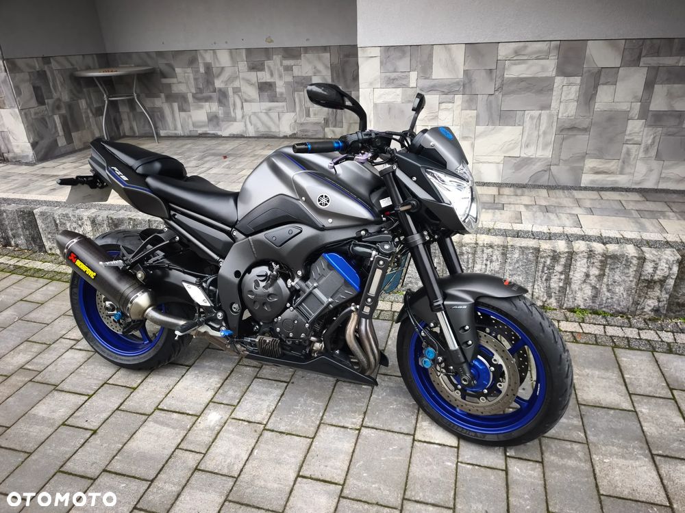 Yamaha FZ8 - 3