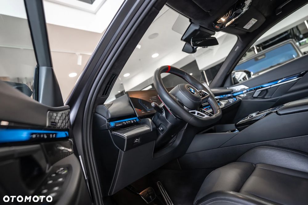 BMW M5 PHEV - 22