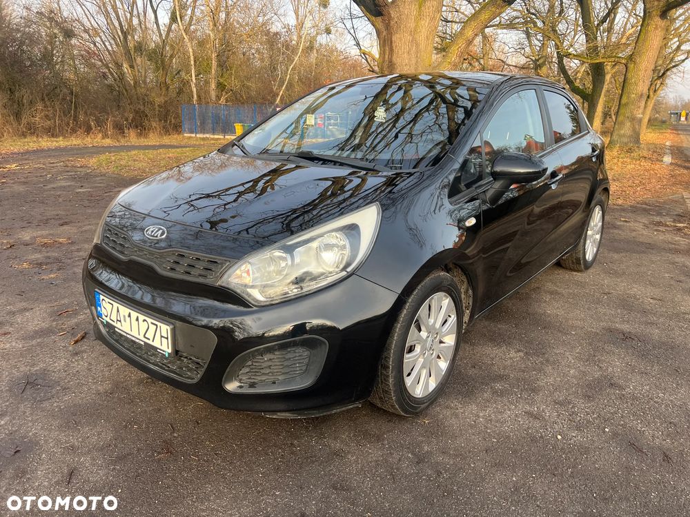 Kia Rio 1.2 Attract - 31