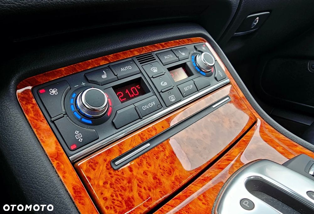 Audi A8 3.0 TDI DPF quattro - 17