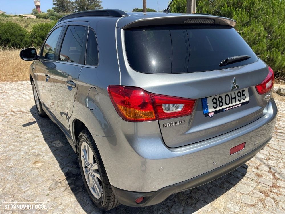 Mitsubishi ASX 1.8 DI-D Intense - 13