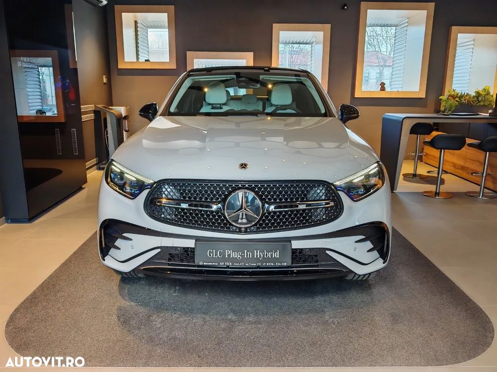 Mercedes-Benz GLC 300 e 4Matic 9G-TRONIC Edition AMG Line - 5