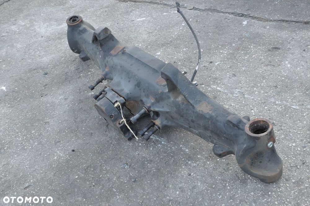 OBUDOWA MOSTU DEUTZ FAHR SAME NR 10973 - 3