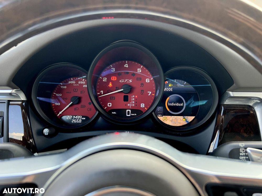 Porsche Macan GTS PDK - 38