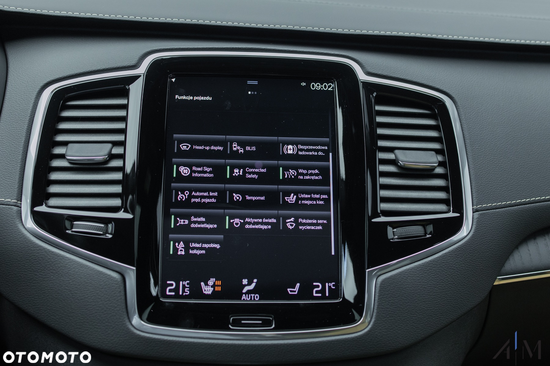 Volvo XC 90 B5 D AWD Ultimate Bright - 27
