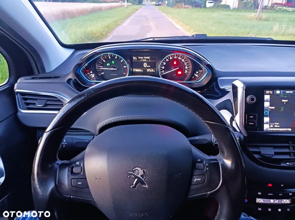 Peugeot 2008 PureTech 130 Stop&Start GT-Line Edition - 22