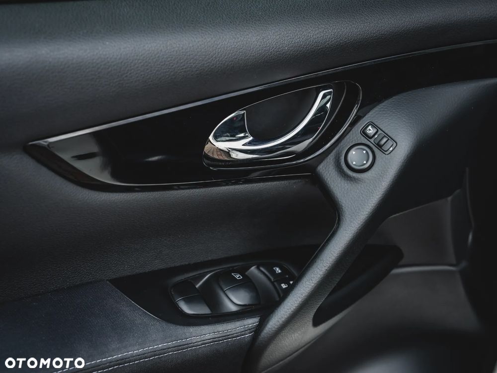 Nissan Qashqai 1.2 DIG-T 360 - 26