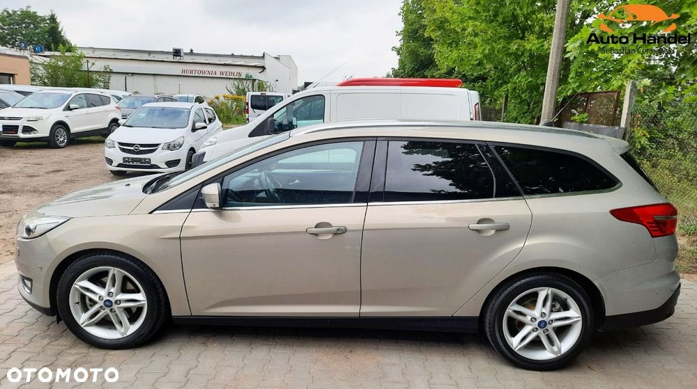 Ford Focus 1.5 EcoBoost STart-Stopp-System TITANIUM - 12