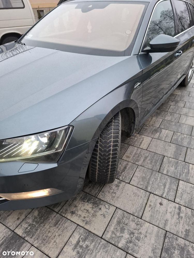 Skoda Superb 2.0 TDI 4x4 L&K DSG - 4