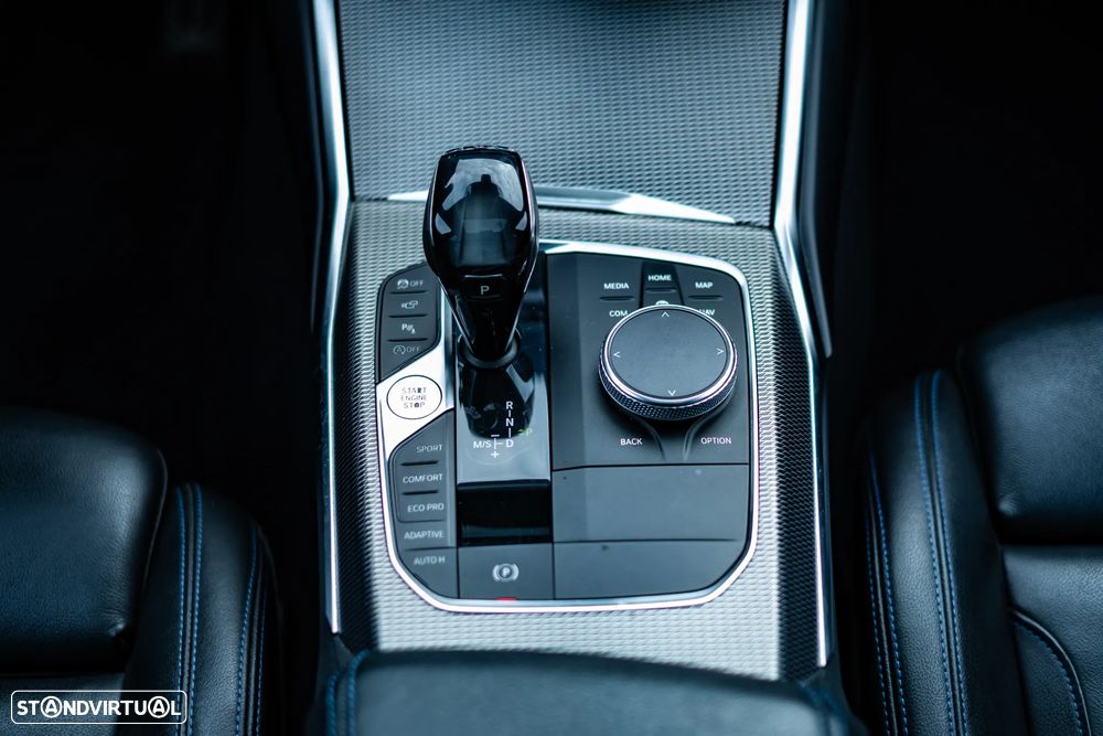 BMW 330 i Pack M Shadow Auto - 31