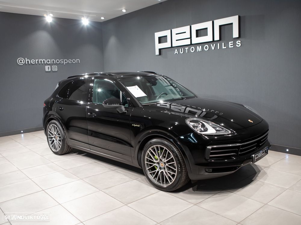 Porsche Cayenne E-Hybrid Platinum Edition - 21