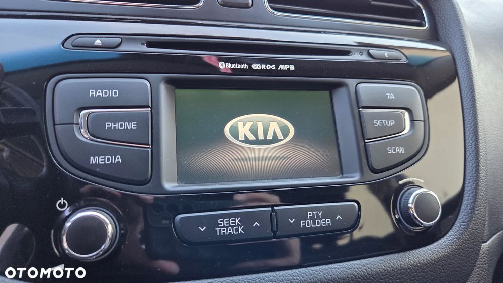 Kia Ceed 1.6 CRDi 128 Platinum Edition - 19