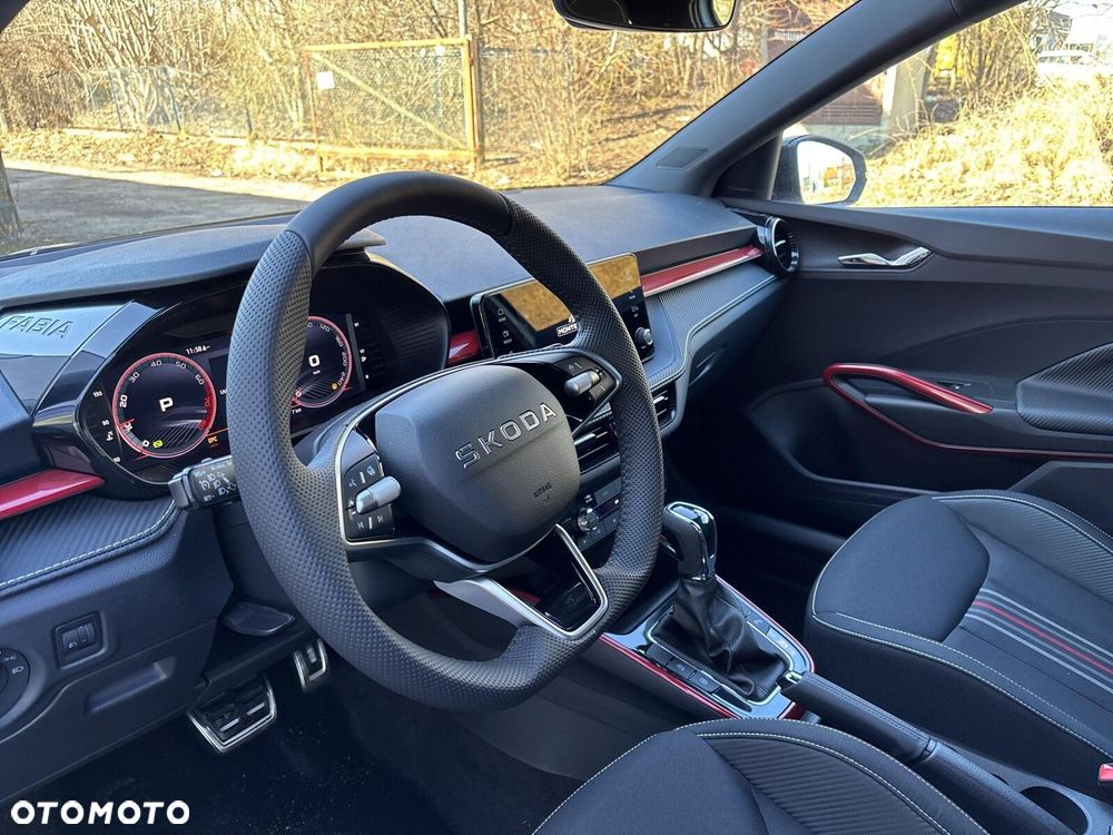 Skoda Fabia 1.0 TSI Monte Carlo DSG - 9