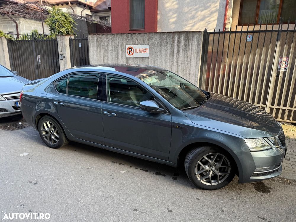 Skoda Octavia 2.0 TDI DSG Style - 17