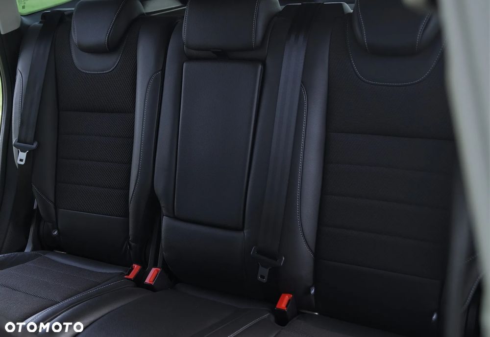 Ford Kuga - 5