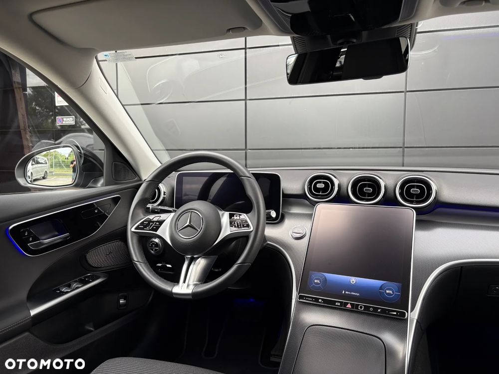 Mercedes-Benz Klasa C 180 mHEV Avantgarde - 10