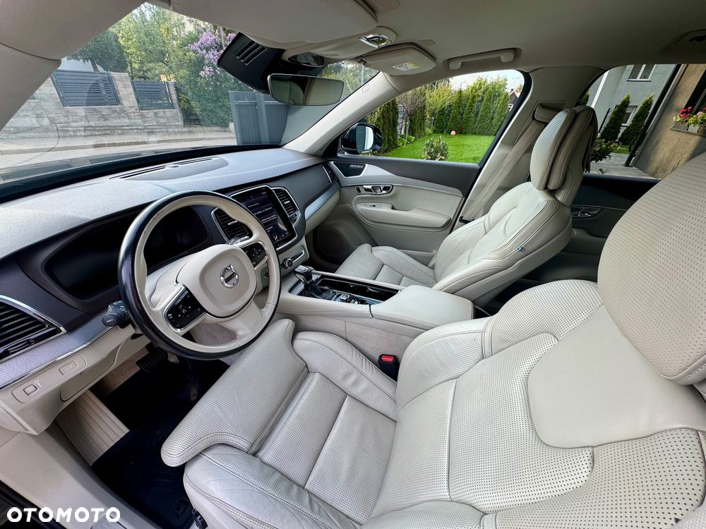 Volvo XC 90 D5 AWD Inscription - 12