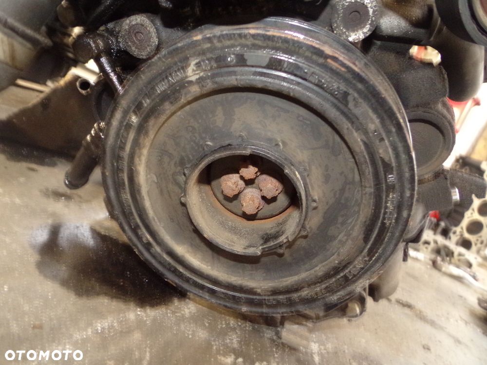 Koło pasowe BMW E87 E90 E60 N47 779915303 - 1