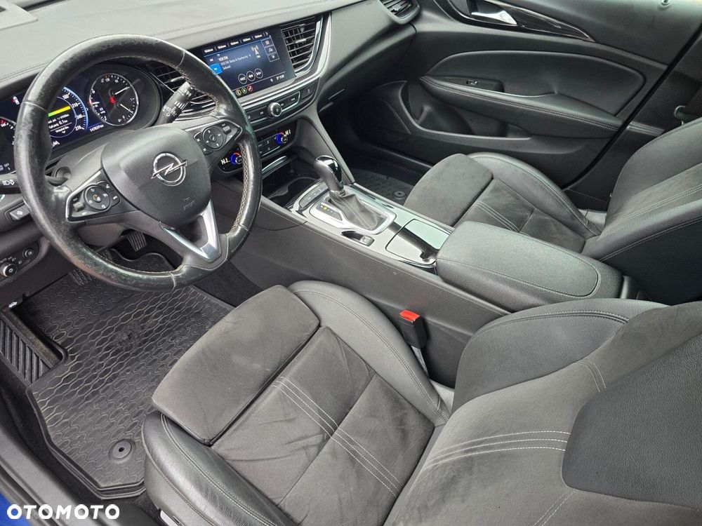 Opel Insignia 2.0 T Elegance S&S - 12