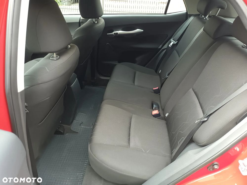 Toyota Auris - 14
