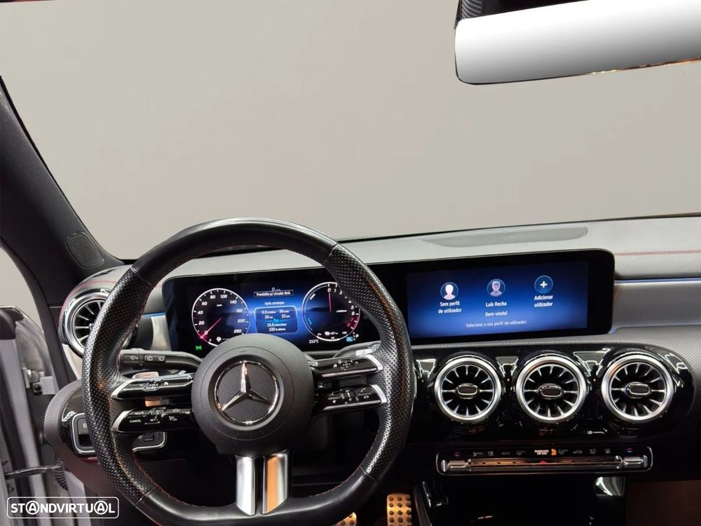 Mercedes-Benz CLA 250 e Shooting Brake AMG Line - 10