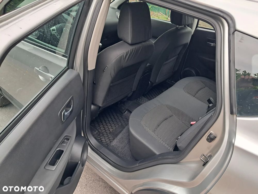 Nissan Qashqai 1.6 I-Way - 16