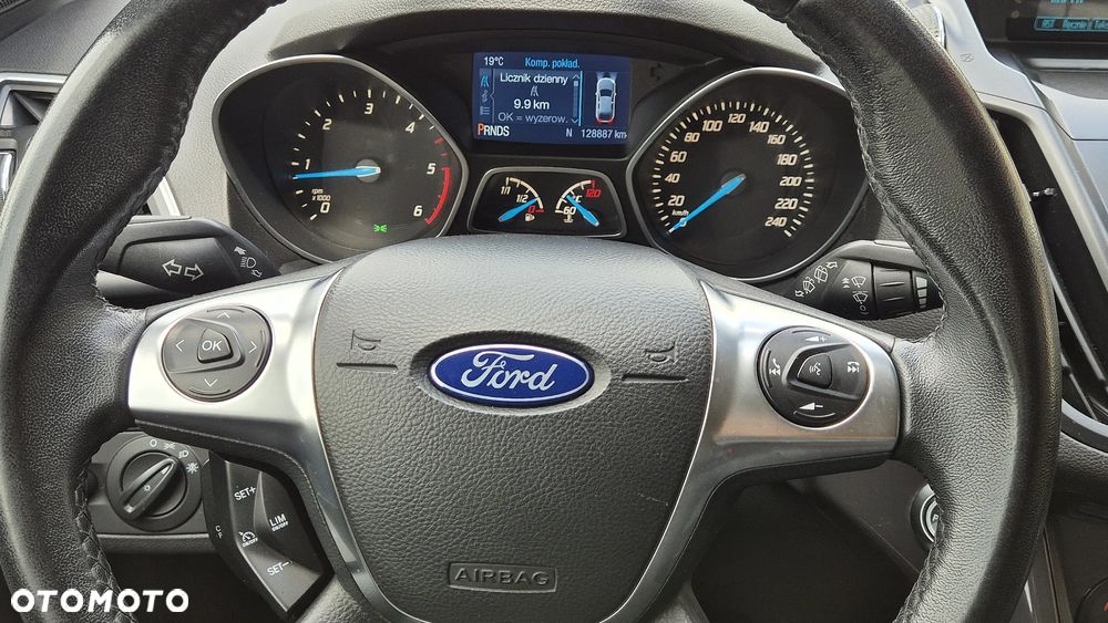 Ford Kuga 2.0 TDCi 4WD Titanium - 10