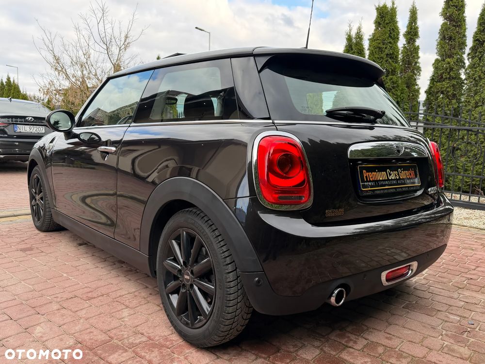 MINI Cooper John Works Trim - 4
