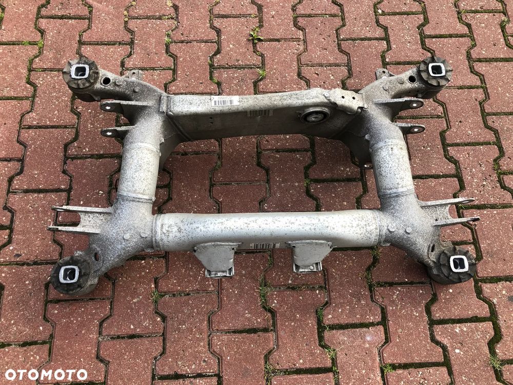BMW 6 E63 E64 WÓZEK BELKA ZAWIESZENIA TYŁ SANKI 6770842 - 1