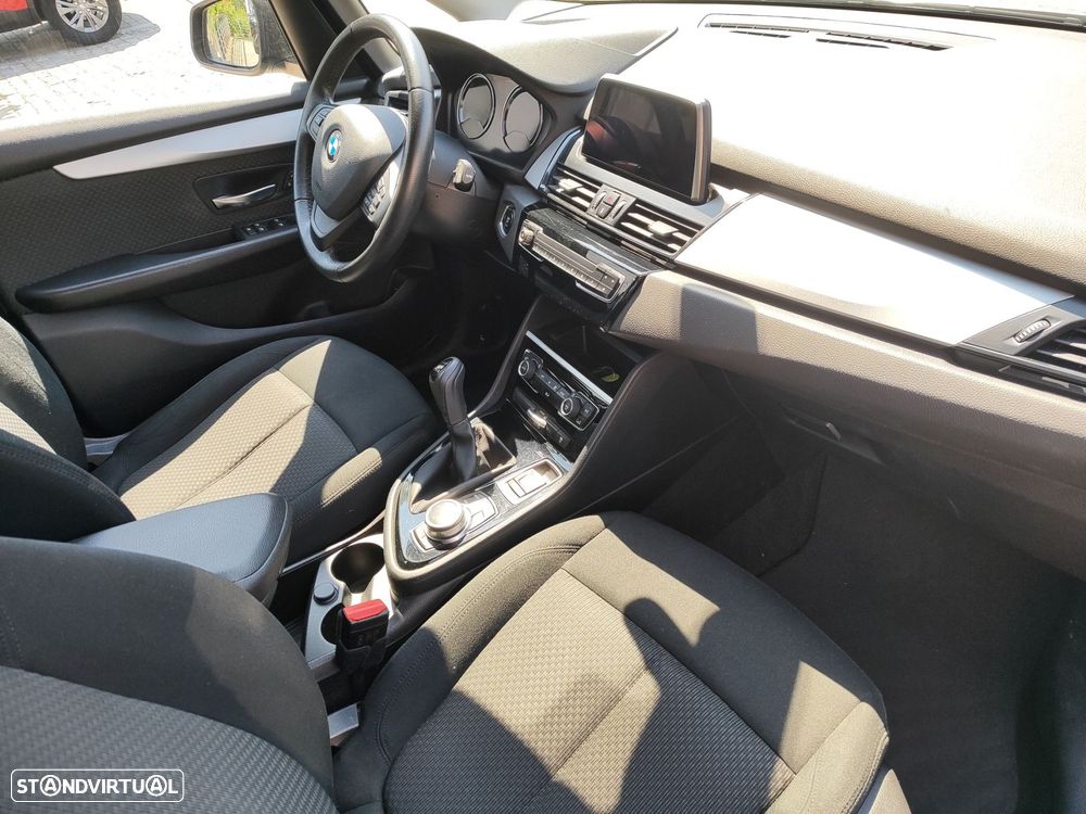 BMW 216 Active Tourer d Advantage - 10