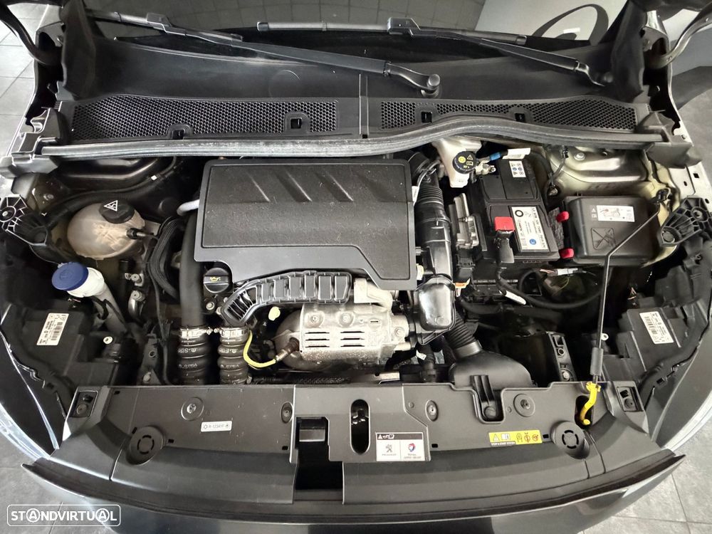 Peugeot 208 1.2 PureTech Allure Pack - 31