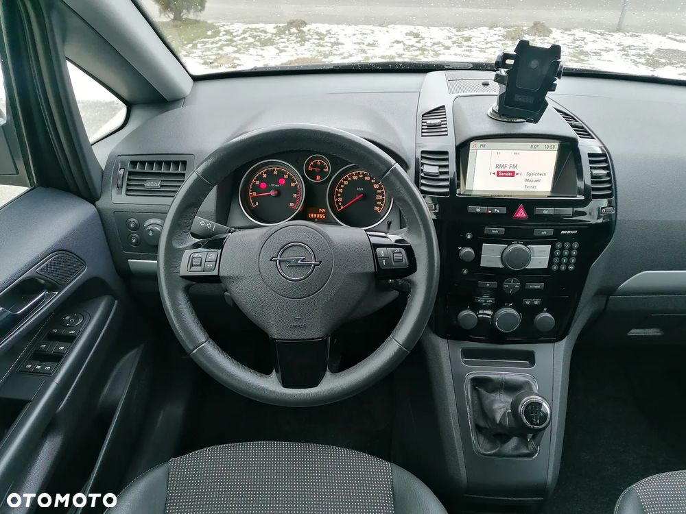 Opel Zafira 1.8 Innovation 110 Jahre - 15