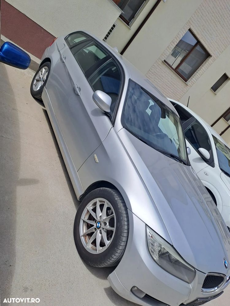 BMW Seria 3 320d - 6