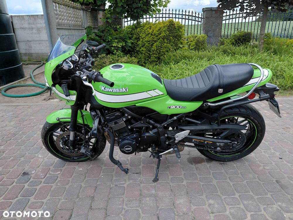 Kawasaki Z 900 RS - 3