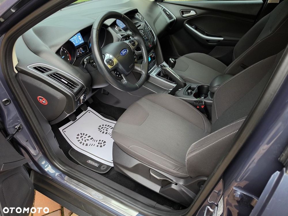 Ford Focus 1.6 EcoBoost Start-Stopp-System Titanium - 26