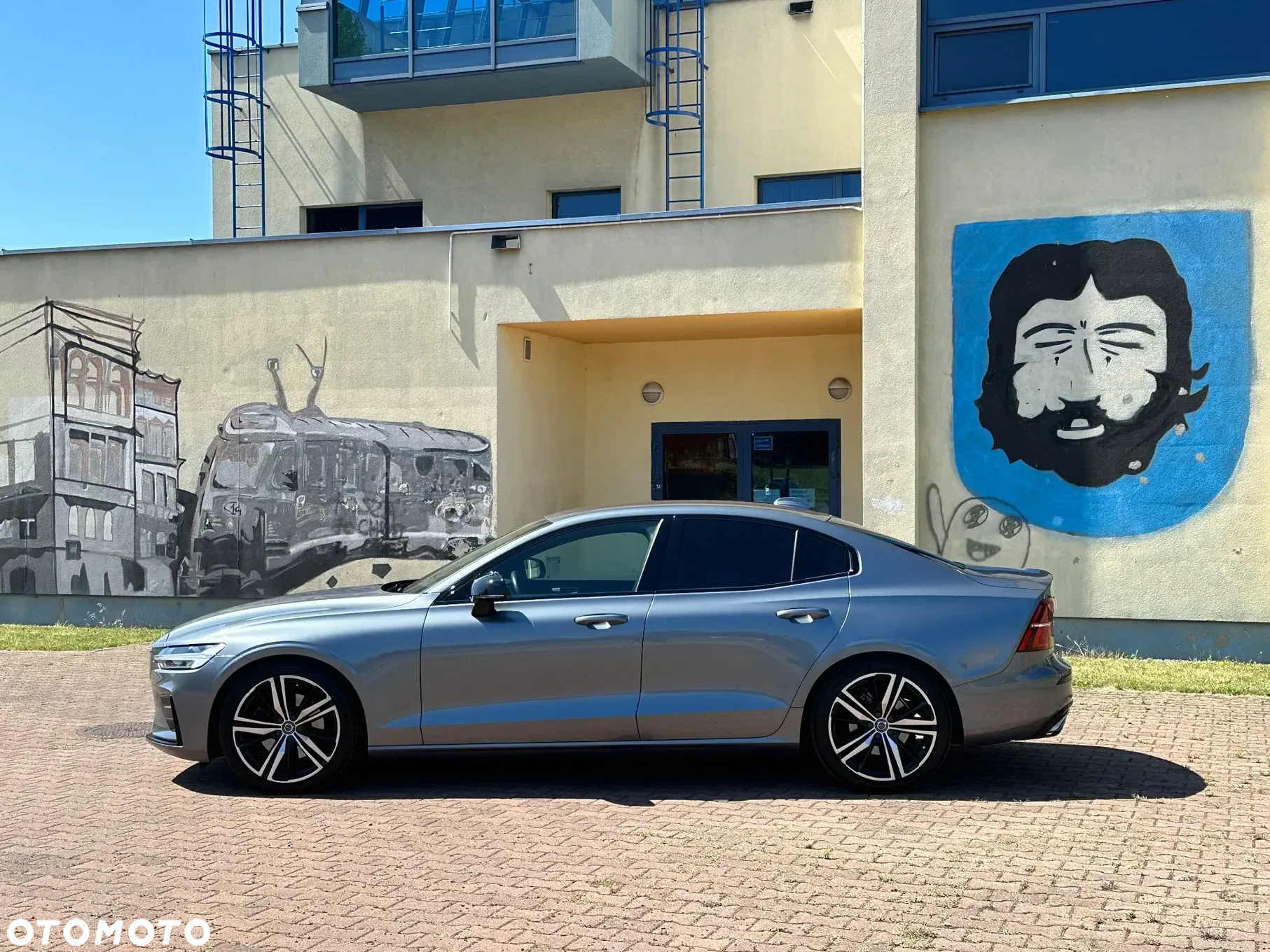 Volvo S60 T4 R-Design - 5