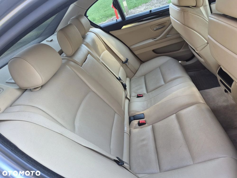 BMW Seria 5 - 17