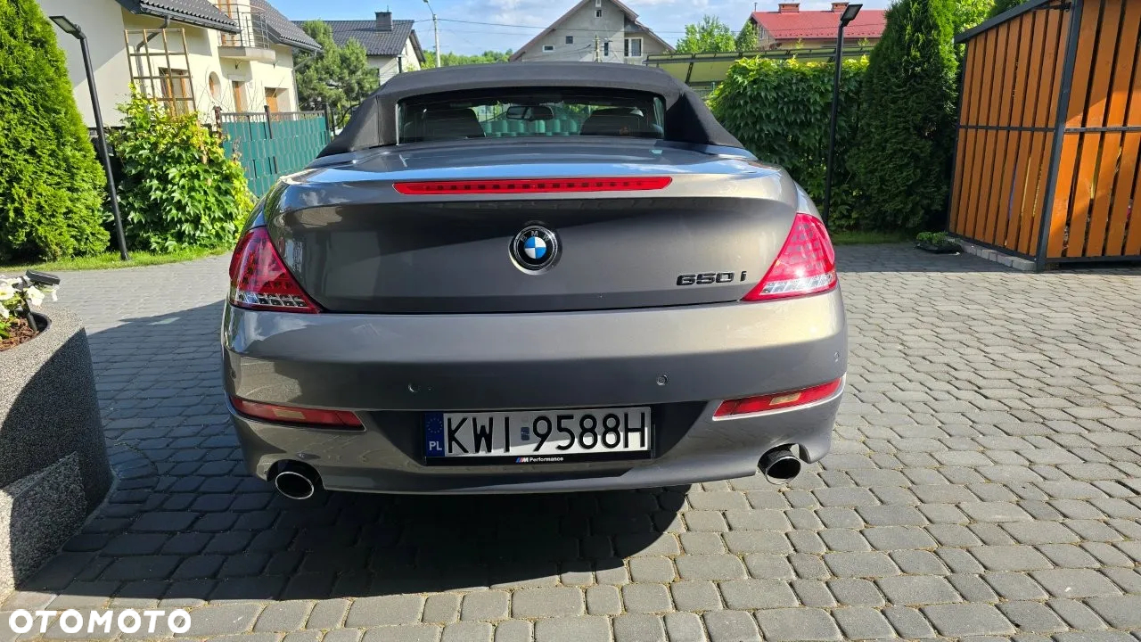 BMW Seria 6 650 i - 2