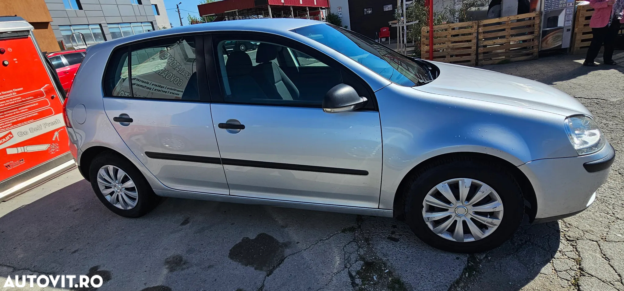 Volkswagen Golf 1.4 TSI Trendline - 4